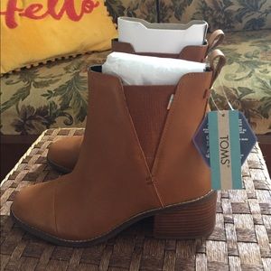 Tom’s Women’s Esme Tan Leather Boots